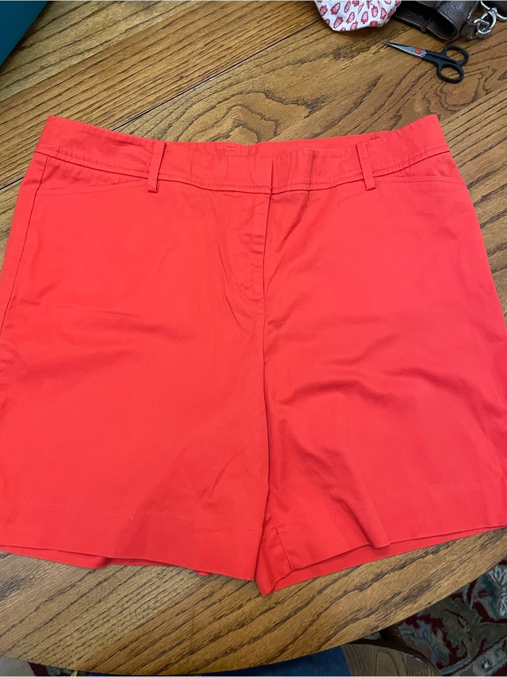 Talbots 14 Perfect short Women’s Coral Red Bermuda Shorts